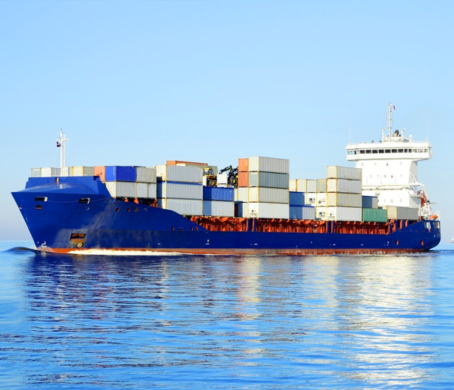 Μικρό σκάφος εμπορευματοκιβωτίων