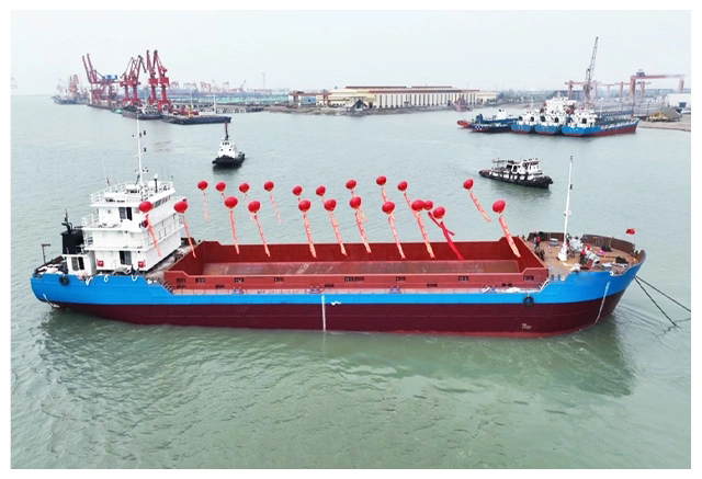 5a769b1a4c38c05e8c5edb484cb3beae_01-vessel-display