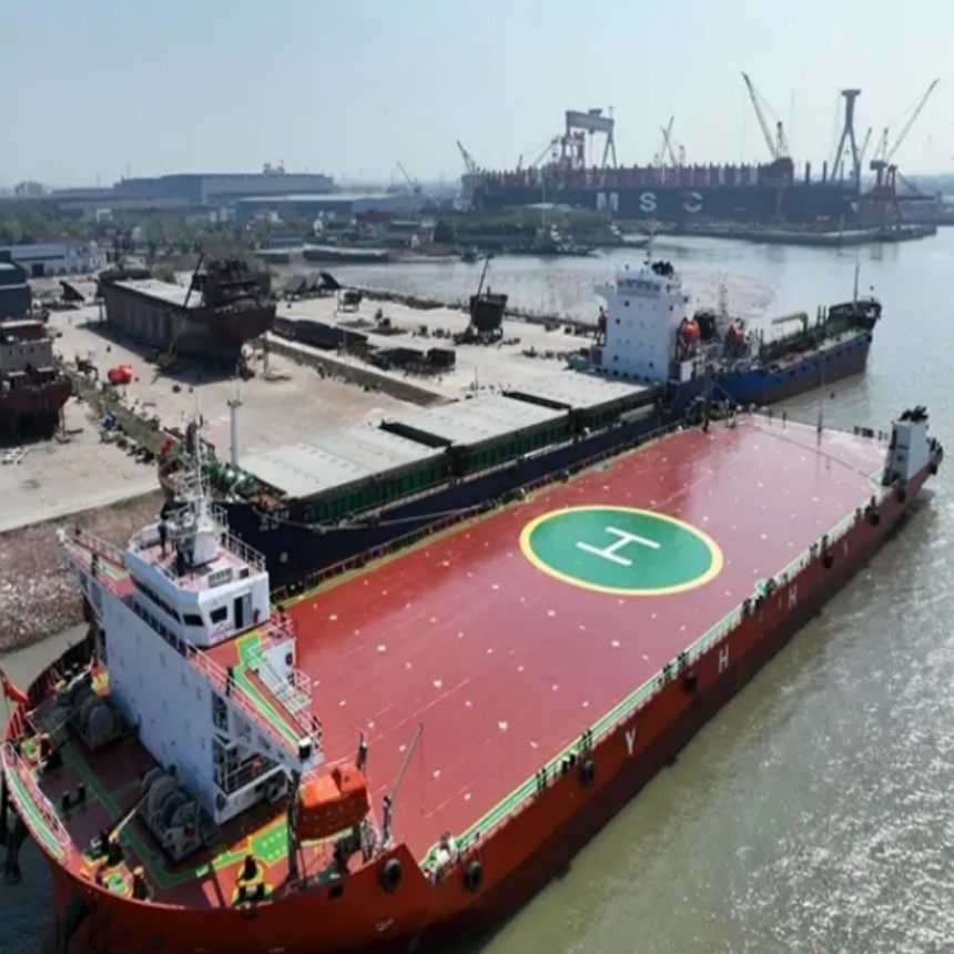 Γιατί οι φορτηγίδες LCT είναι ιδανικές για μεταφορά βαρέων φορτίων σε ρηχά νερά;